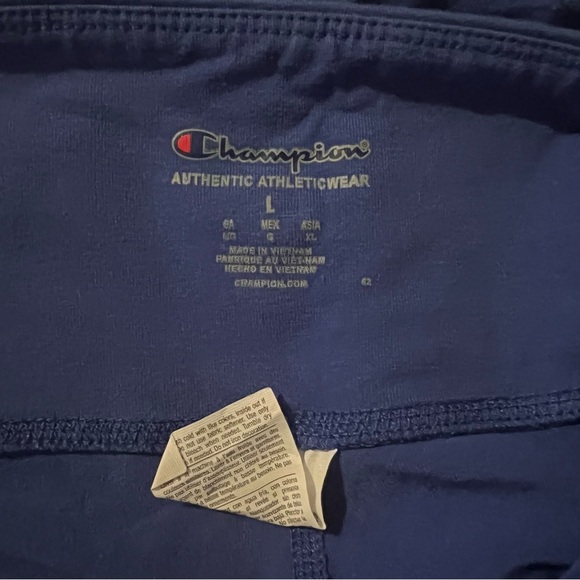 Champion Women's Blue Logo Moisture Wicking Biker Short Size Large - Picture 5 of 6